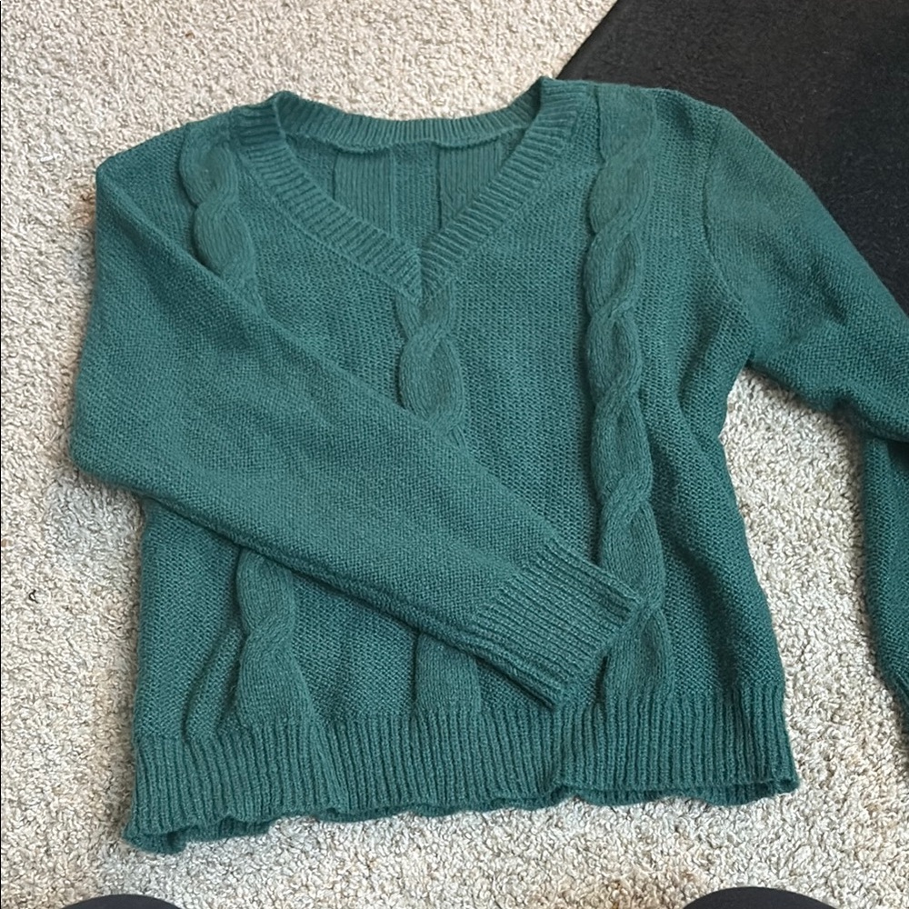 Green Cable Knit Women's Sweater